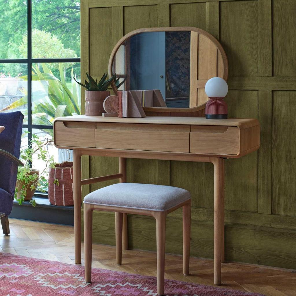 Thornfield Dressing Table